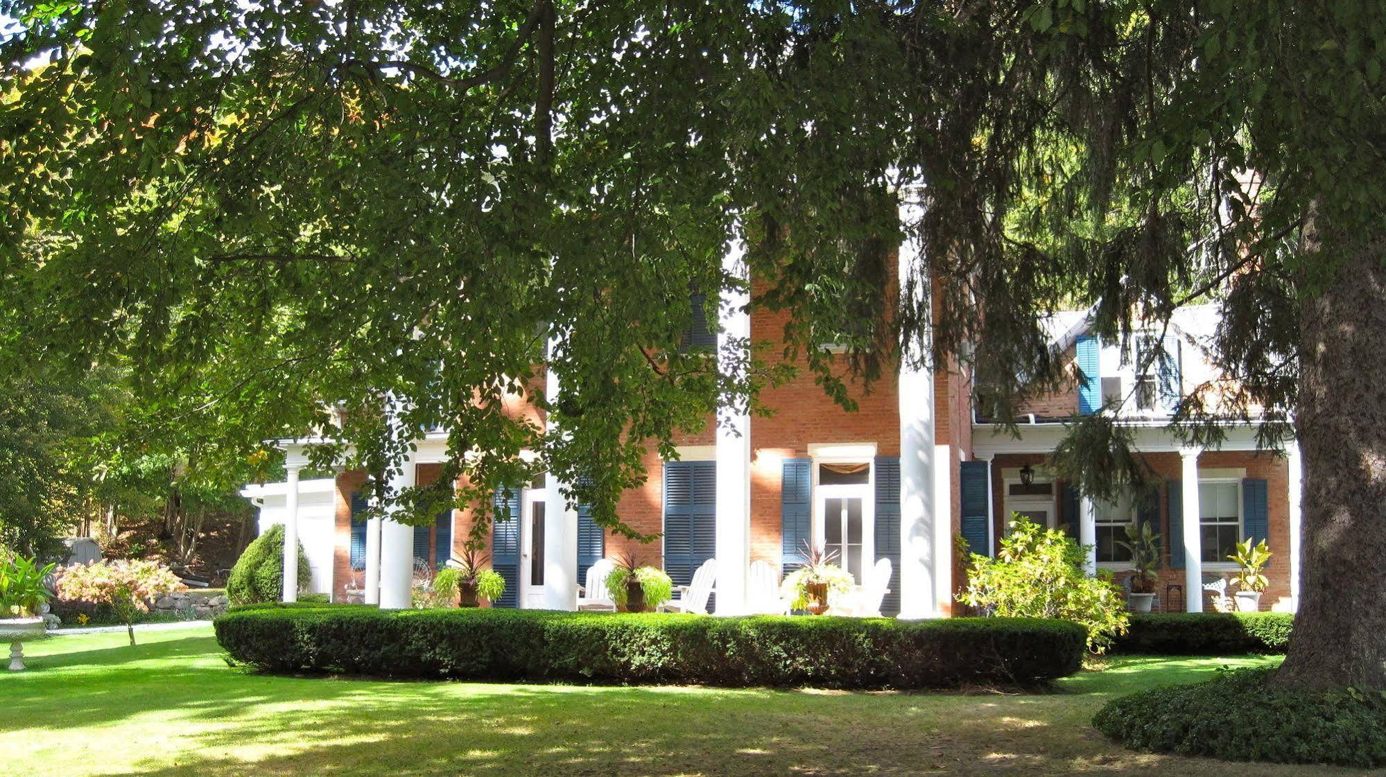 Federal House Inn Lee Kültér fotó